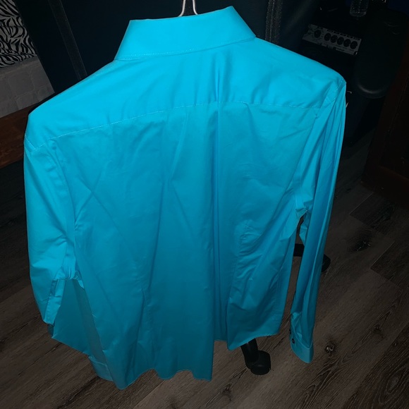 dress shirt - Picture 2 of 3